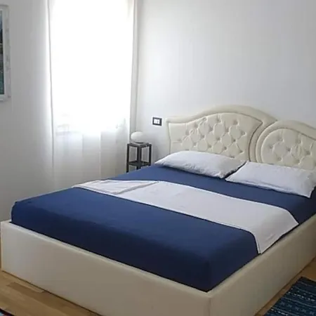 Turisalba 招待所 *